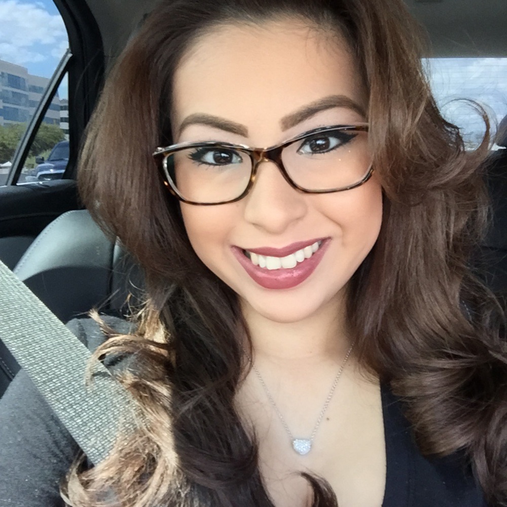 Meet your Posher, Leslie